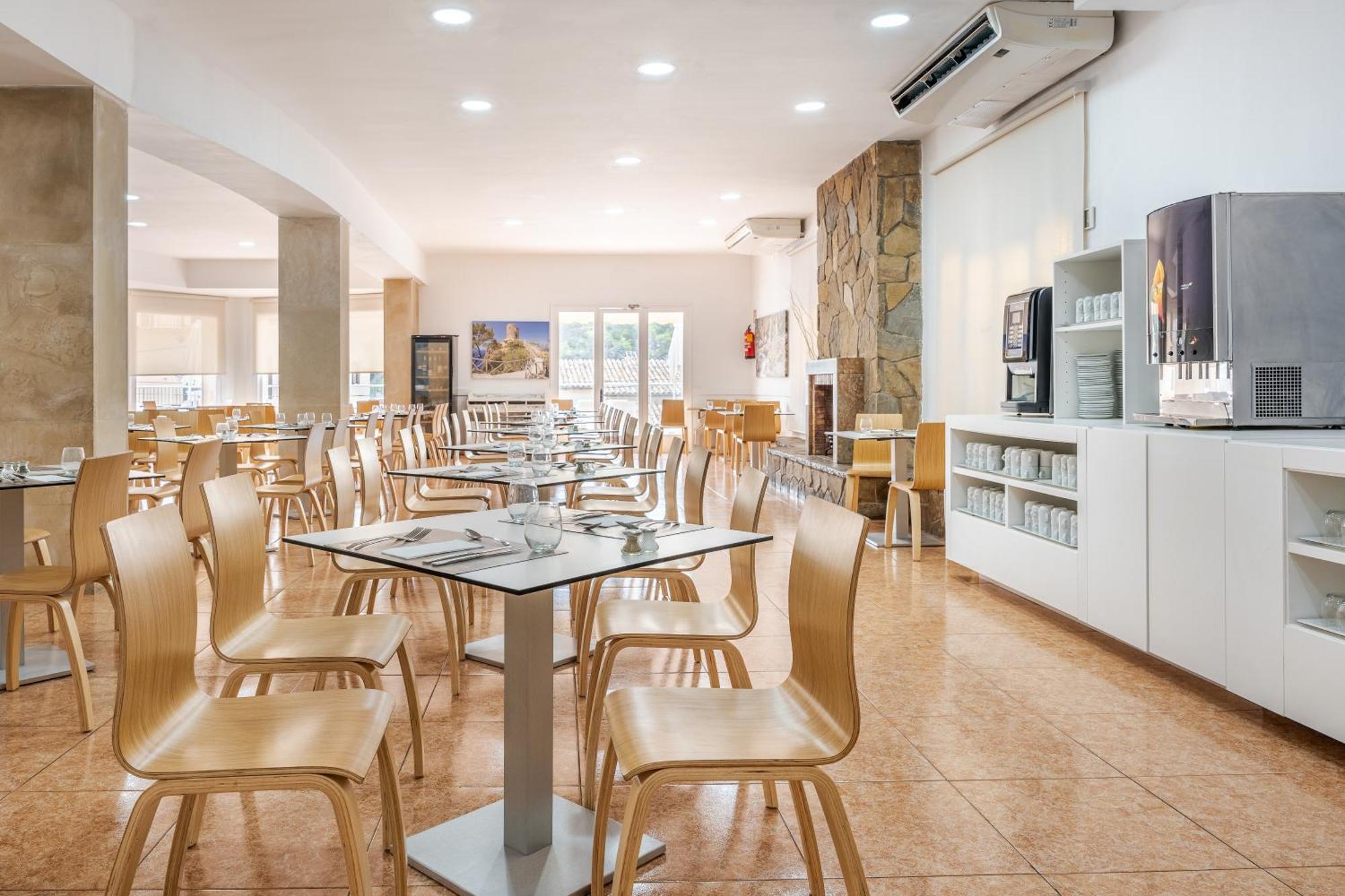 Globales Simar Otel Cala de Sant Vicenc Dış mekan fotoğraf