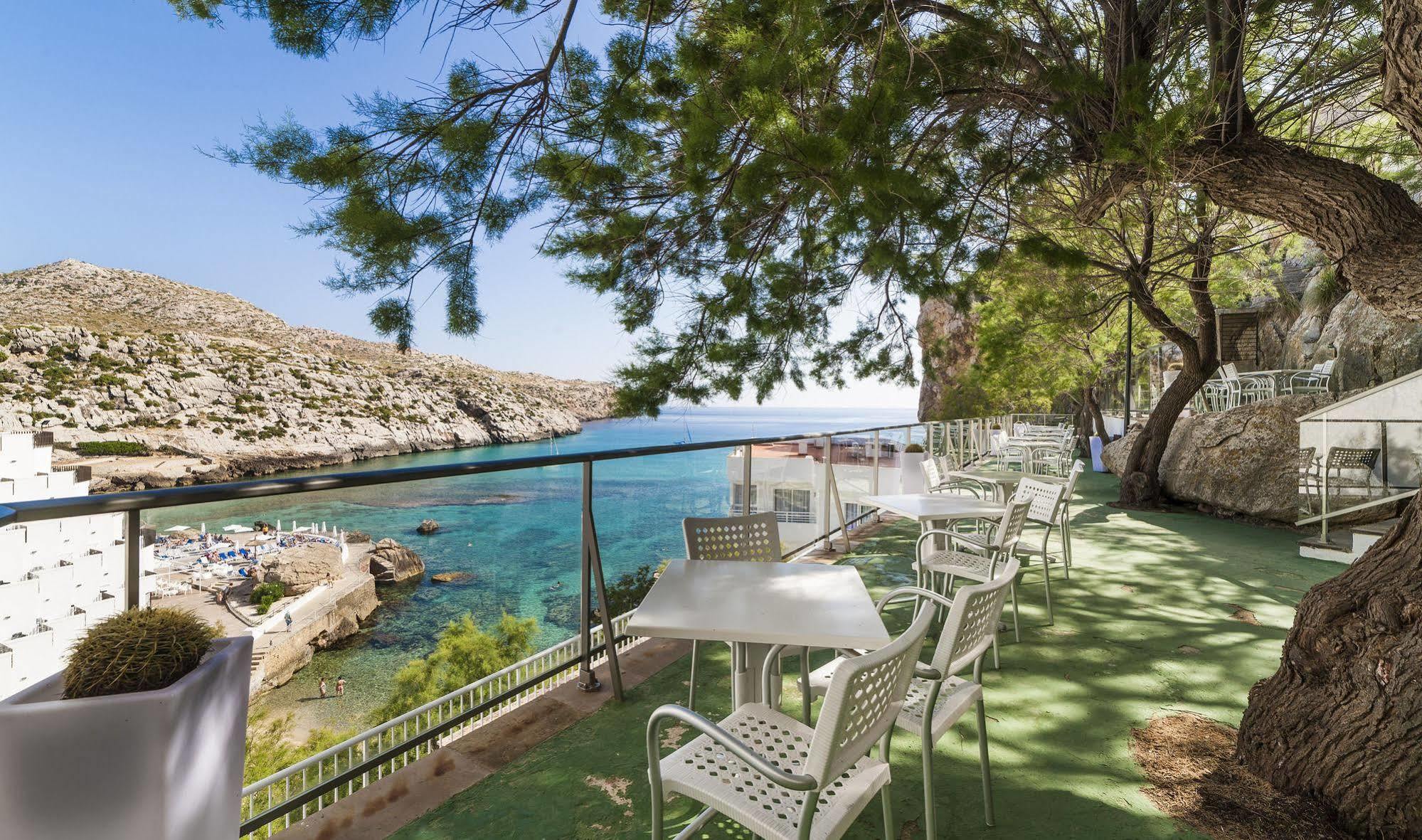 Globales Simar Otel Cala de Sant Vicenc Dış mekan fotoğraf